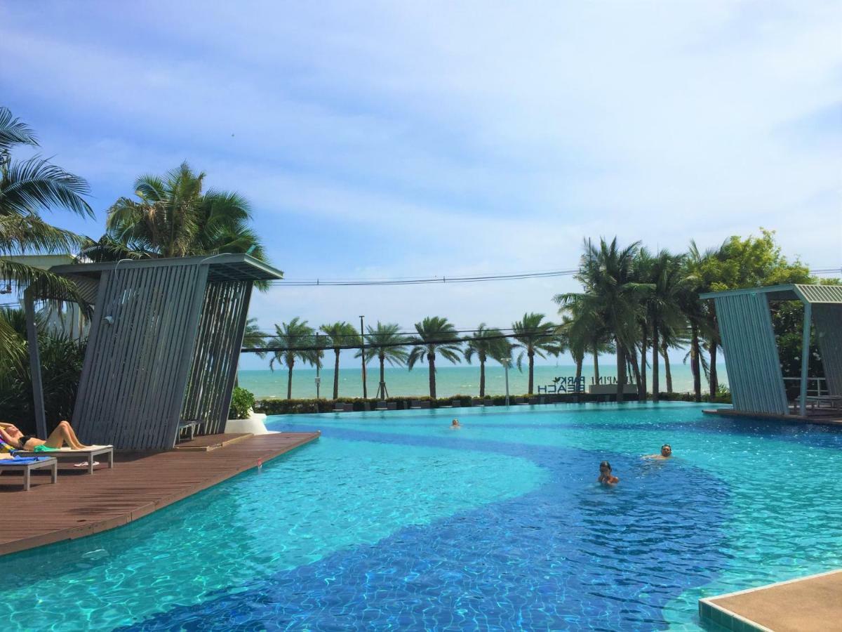 Cosy Lumpini Beachfront One Bedroom Jomtein Jomtien Beach Buitenkant foto