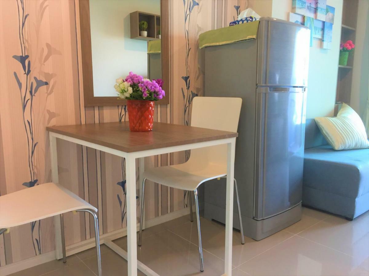 Cosy Lumpini Beachfront One Bedroom Jomtein Jomtien Beach Buitenkant foto